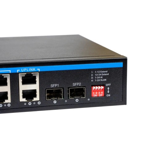 PoE комутатор 24 порти SEVEN P-73224G-2SFP