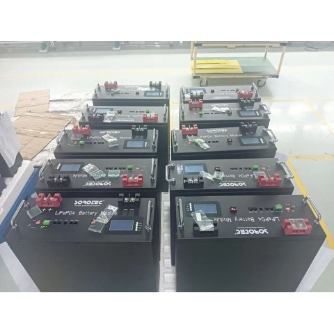 Акумуляторна батарея (АКБ) Sorotec LiFePO4 25.6V/100Ah 2560Wh